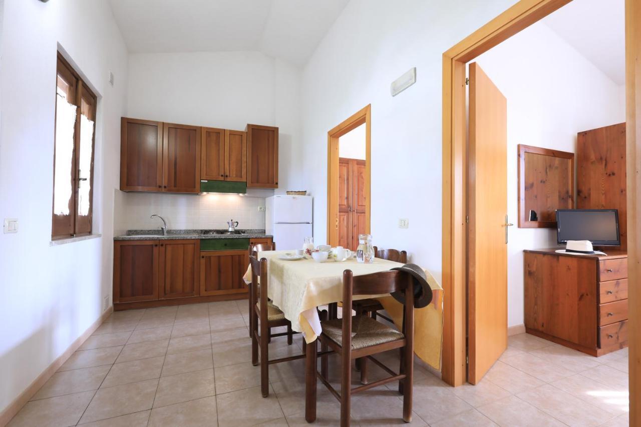 Villaggio Torre Ruffa Robinson Capo Vaticano Exterior foto