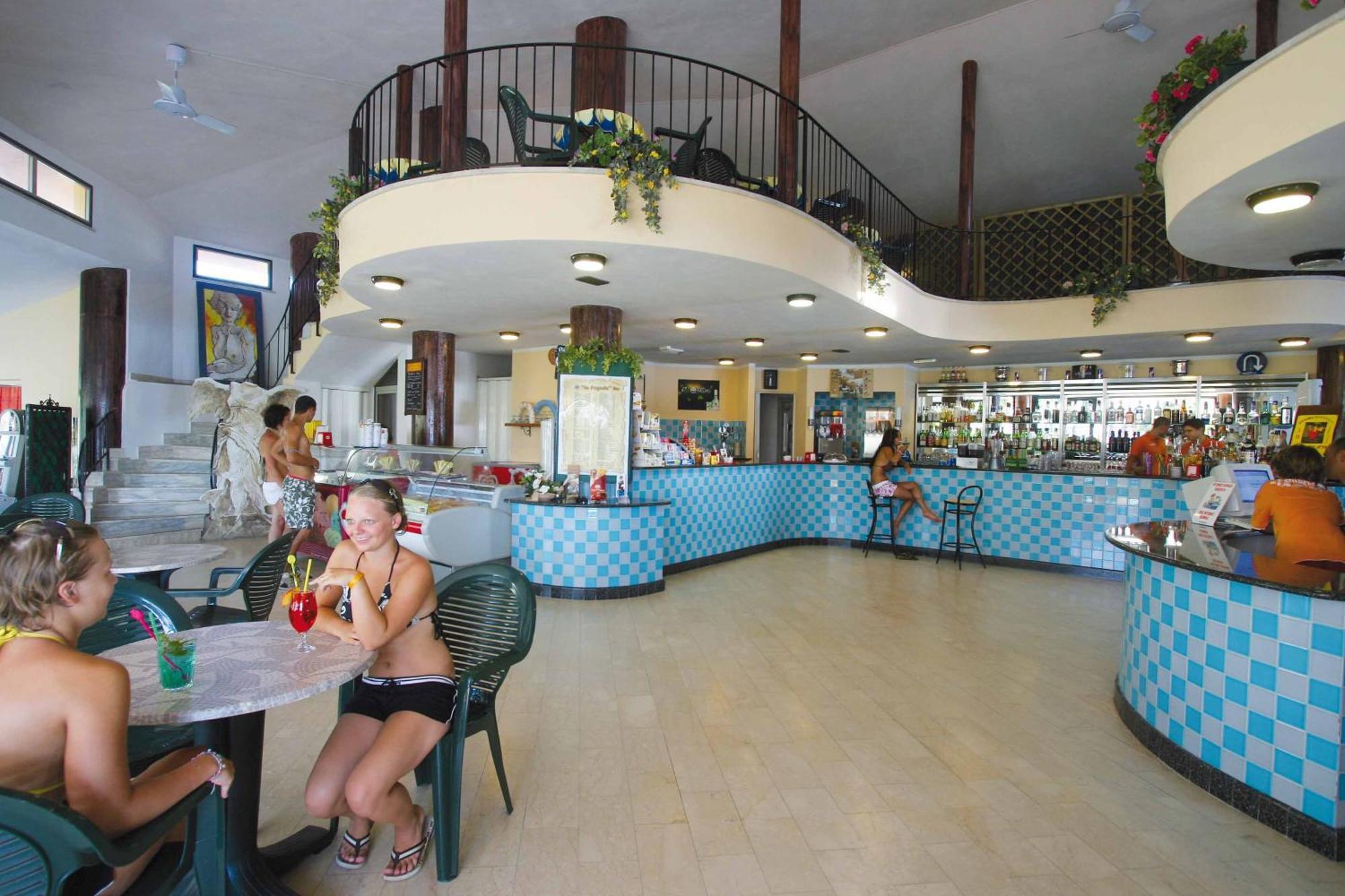 Villaggio Torre Ruffa Robinson Capo Vaticano Exterior foto